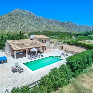 villa-payeras-10-min-walk-to-the-beach.allmallorcahotels.com/